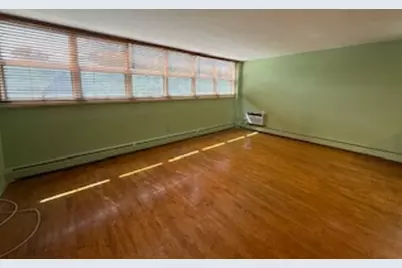 2726 Central Street #3D, Evanston, IL 60201 - Photo 2