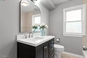 315 Lincoln St, Glenview, IL 60025 - Photo 14