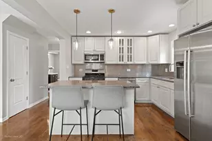 315 Lincoln St, Glenview, IL 60025 - Photo 2