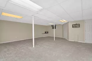 2471 Kingsley Dr, Naperville, IL 60565 - Photo 38