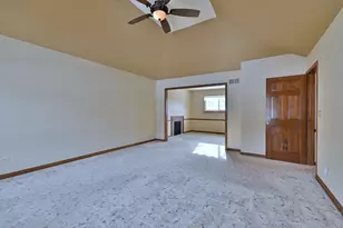 42W439 Sylvan Ln, Saint Charles, IL 60175 - Photo 28