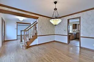 42W439 Sylvan Ln, Saint Charles, IL 60175 - Photo 10