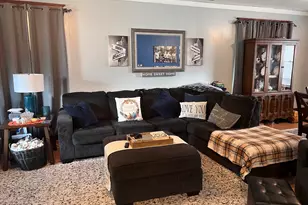 132 W Franklin Street W, Paxton, IL 60957 - Photo 18