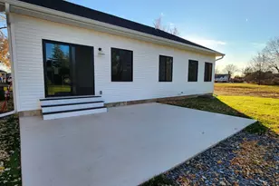 422 View St, Ottawa, IL 61350 - Photo 22