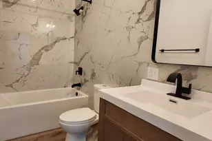 422 View St, Ottawa, IL 61350 - Photo 12