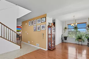 1607 Seward Rd, Joliet, IL 60431 - Photo 6