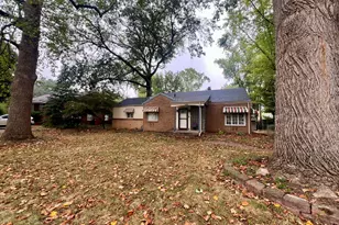 1606 W Union St, Champaign, IL 61821 - Photo 2