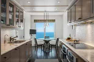 161 E Chicago Ave, Chicago, IL 60611 - Photo 26