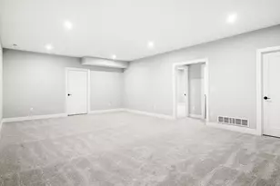 1214 Slate St, Normal, IL 61761 - Photo 22