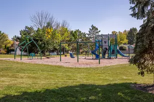 2119 Glasgow Ct, Hanover Park, IL 60133 - Photo 18