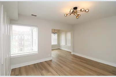 6110 S Saint Lawrence Avenue #3, Chicago, IL 60637 - Photo 4