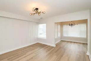 6110 S St Lawrence Ave, Chicago, IL 60637 - Photo 2