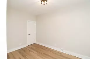 6110 S St Lawrence Ave, Chicago, IL 60637 - Photo 12