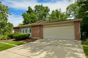 417 New Salem St, Park Forest, IL 60466 - Photo 2