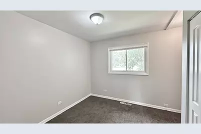 417 New Salem Street, Park Forest, IL 60466 - Photo 10