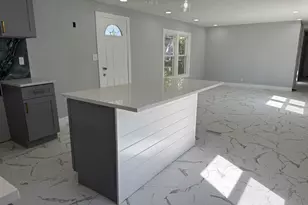 126 Knollwood Cir, Matteson, IL 60443 - Photo 4