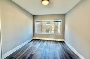 9213 S Laflin St, Chicago, IL 60620 - Photo 8