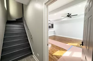 1015 N Lawndale Ave, Chicago, IL 60651 - Photo 2