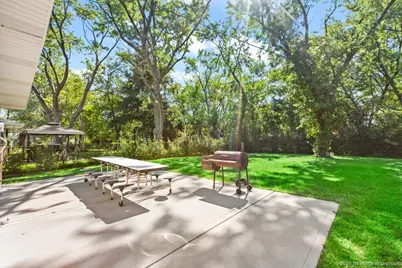 409 Wilshire Street, Park Forest, IL 60466 - Photo 22