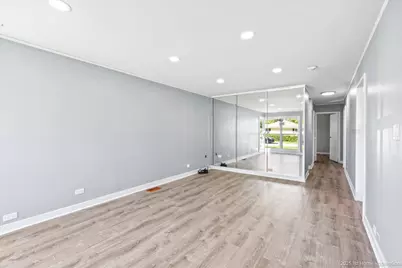 409 Wilshire Street, Park Forest, IL 60466 - Photo 6