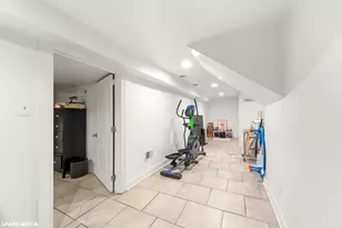 1621 N McVicker Ave, Chicago, IL 60639 - Photo 16