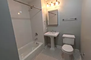 851 N Lasalle Blvd, Chicago, IL 60610 - Photo 6