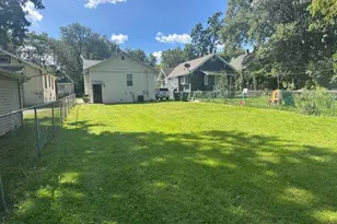 506 E 144th Pl, Dolton, IL 60419 - Photo 4