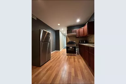 8436 S Exchange Avenue, Chicago, IL 60617 - Photo 6