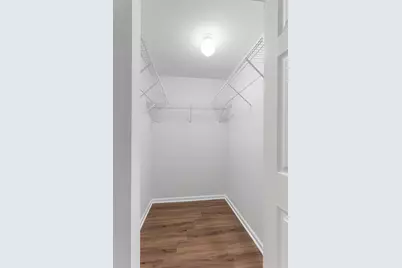 2451 W Howard Street #108, Chicago, IL 60645 - Photo 12