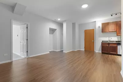 2451 W Howard Street #108, Chicago, IL 60645 - Photo 2