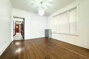 3908 W Gladys Ave, Chicago, IL 60624 - Photo 6