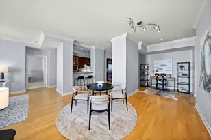 310 S Michigan Ave, Chicago, IL 60604 - Photo 4