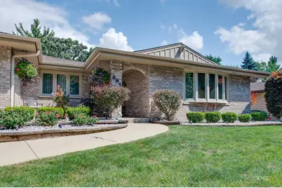 885 Brewster Lane, Bartlett, IL 60103 - Photo 1