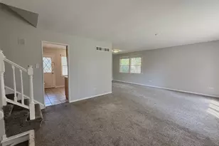 5208 Keith Dr, Richton Park, IL 60471 - Photo 2