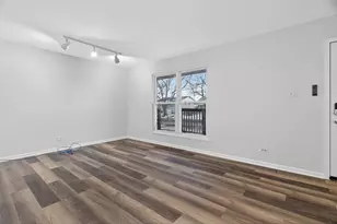 9156 W 161st Pl, Orland Hills, IL 60487 - Photo 4