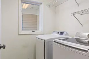 2410 Stillwater Dr, Champaign, IL 61821 - Photo 8