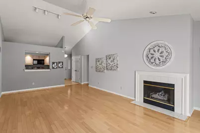 2410 Stillwater Drive, Champaign, IL 61821 - Photo 10