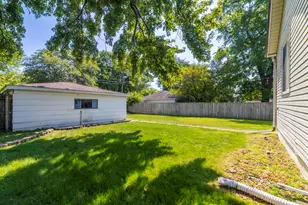 17519 Community St, Lansing, IL 60438 - Photo 38