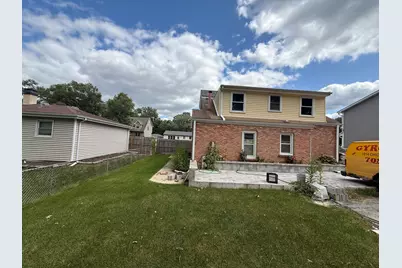 242 Highland Road, Willowbrook, IL 60527 - Photo 20