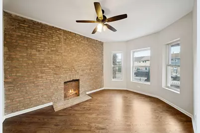 6520 S Ellis Avenue, Chicago, IL 60637 - Photo 2