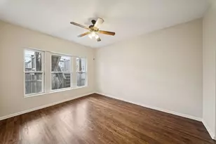 6520 S Ellis Ave, Chicago, IL 60637 - Photo 4