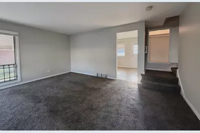 154 S Pamela Drive, Chicago Heights, IL 60411 - Photo 2