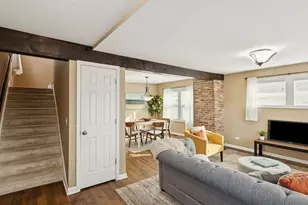 [Address not provided], Evanston, IL 60201 - Photo 4