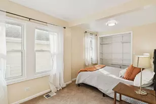 [Address not provided], Evanston, IL 60201 - Photo 18