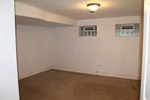 1020 E 153rd St, South Holland, IL 60473 - Photo 14