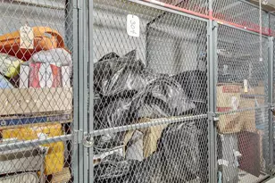 2100 Valencia Dr, Northbrook, IL 60062 - Photo 32