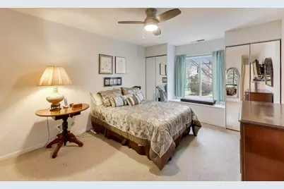 2100 Valencia Drive #203-B, Northbrook, IL 60062 - Photo 16