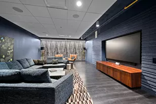 211 N Harbor Dr, Chicago, IL 60601 - Photo 58