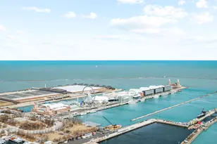 211 N Harbor Dr, Chicago, IL 60601 - Photo 40