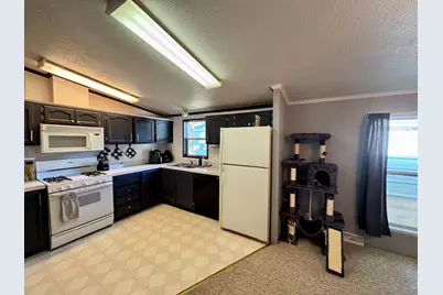 236 Brandy Avenue, Princeton, IL 61356 - Photo 10